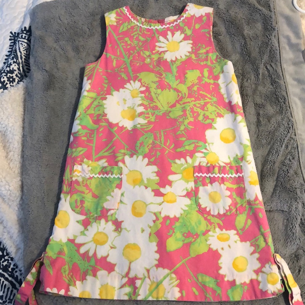 Lilly Pulitzer shift dress